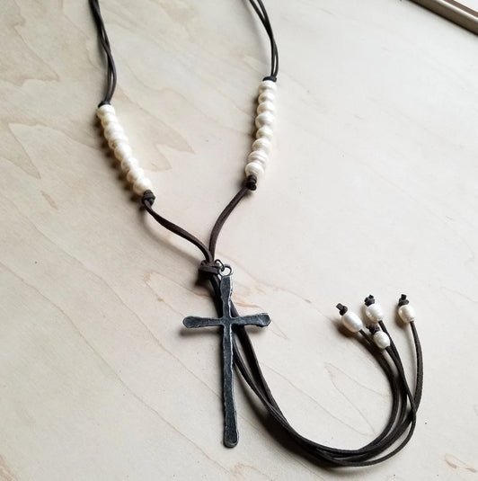 Leather and Pearl Boho Necklace